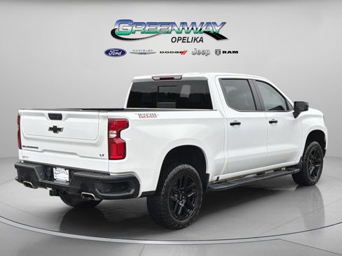 Used 2024 Chevrolet Silverado 1500 LT Trail Boss w/ Convenience Package II image 8