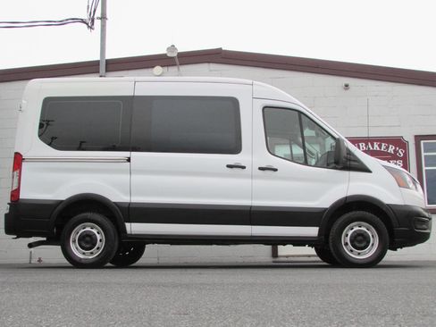 Used 2021 Ford Transit 250 Medium Roof image 9