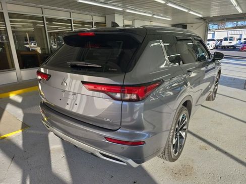 Used 2024 Mitsubishi Outlander SEL image 5