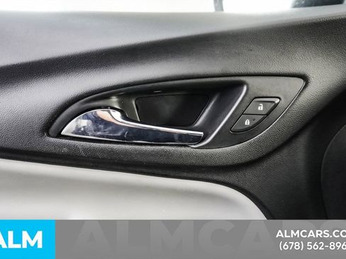 Used 2021 Chevrolet Equinox LT image 47