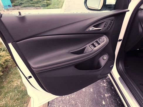 New 2026 Buick Encore GX Avenir w/ Avenir Convenience Package AWD/4WD image 11