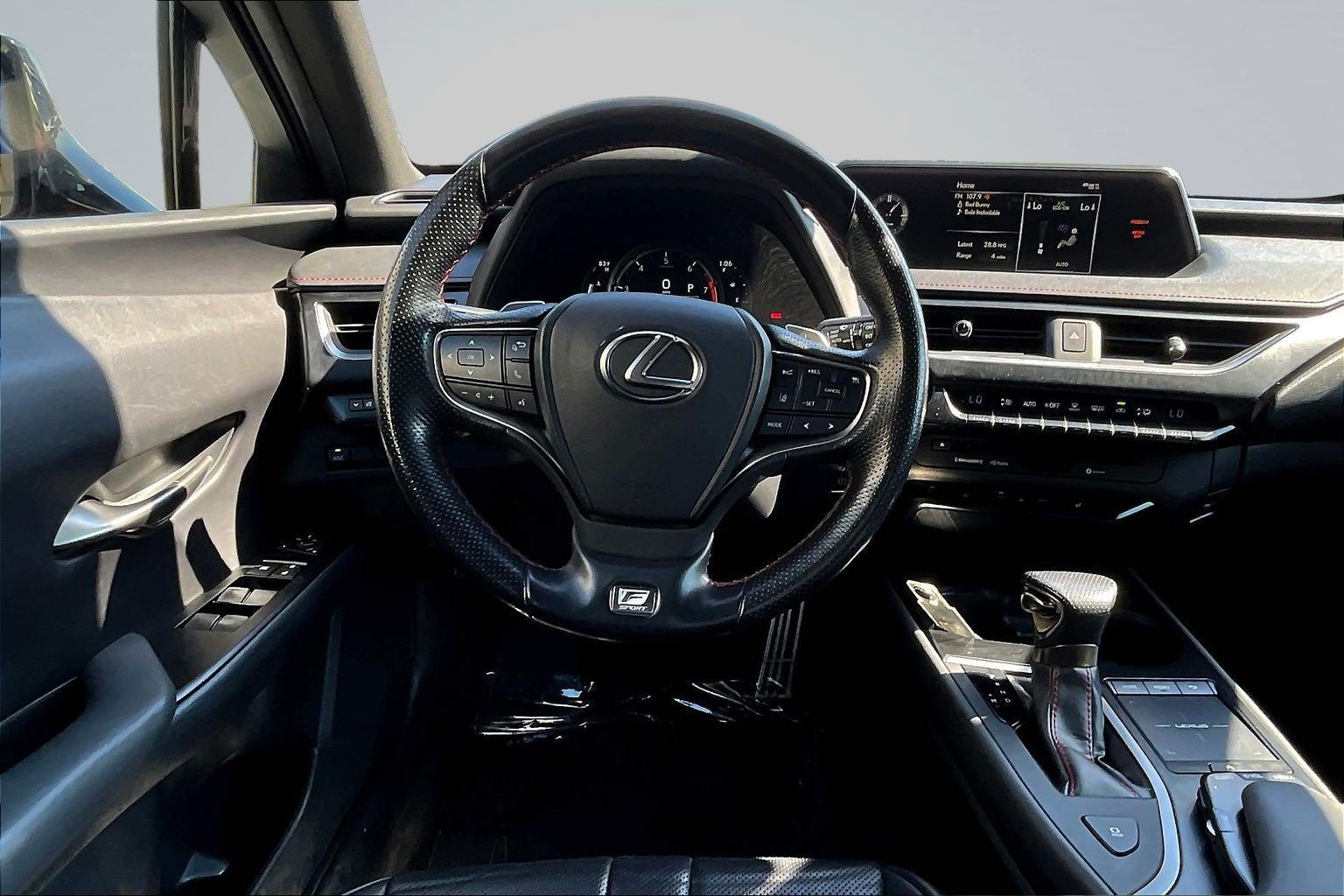 Used 2019 Lexus UX 200 F Sport FWD image 7
