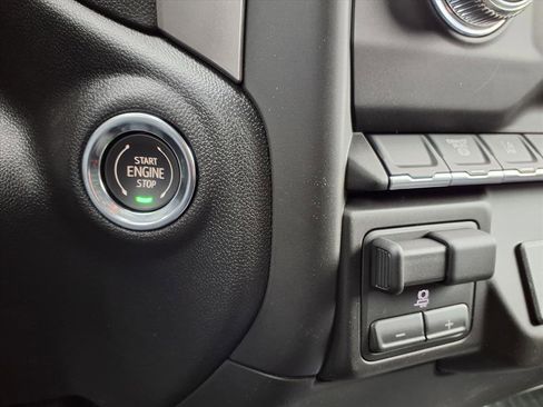 New 2026 GMC Sierra 3500 Pro w/ Convenience Package image 10