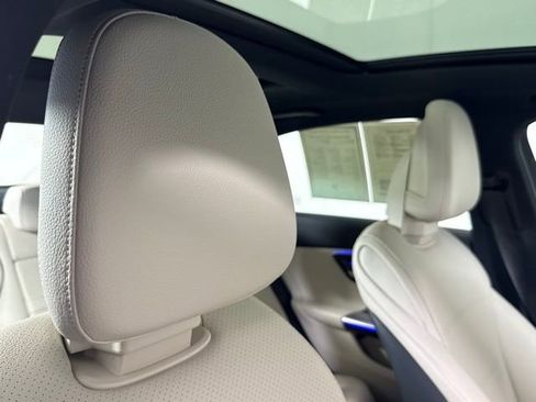 Used 2023 Mercedes-Benz C 300 Sedan image 36