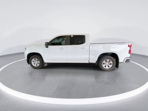 Used 2019 Chevrolet Silverado 1500 LT w/ Convenience Package AWD/4WD image 5