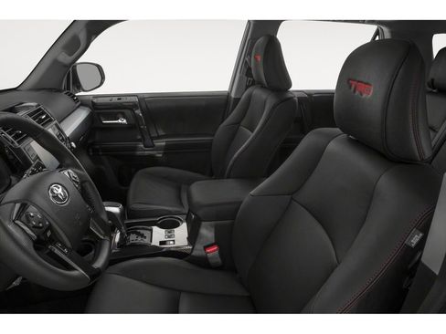 Used 2020 Toyota 4Runner TRD Off-Road image 6