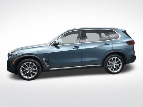 New 2026 BMW X5 sDrive40i w/ Premium Package RWD image 8