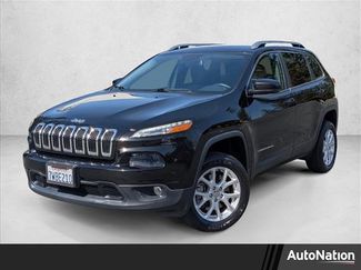 Used 2017 Jeep Cherokee Latitude w/ Safety/Convenience Group video 1