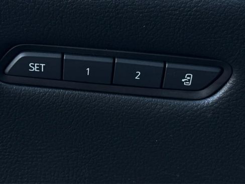 Used 2023 Cadillac XT5 Premium Luxury AWD/4WD image 32