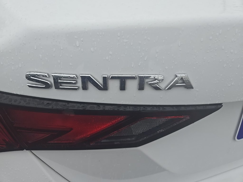 Used 2023 Nissan Sentra SV FWD image 41