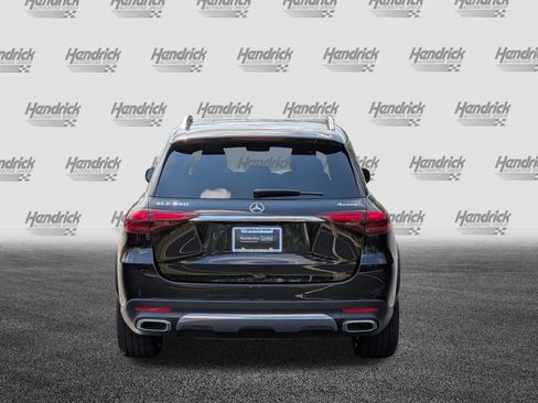 Used 2024 Mercedes-Benz GLE 450 4MATIC image 9