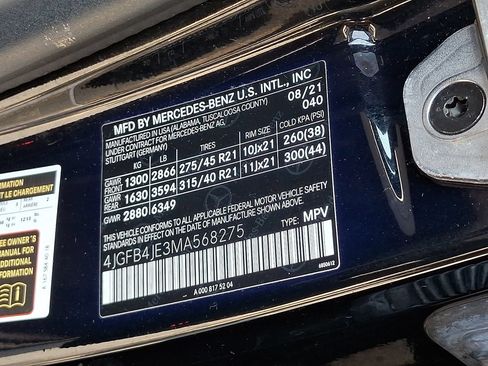 Used 2021 Mercedes-Benz GLE 350 w/ 3rd Row Seat Package image 28