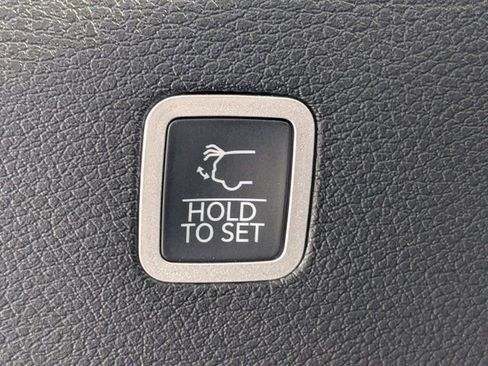 New 2026 Jeep Grand Wagoneer Limited image 13