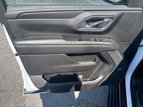 Used 2021 GMC Yukon XL AT4 w/ AT4 Premium Plus Package image 10