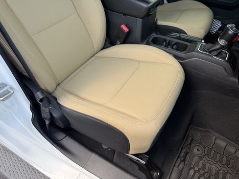 Used 2019 Jeep Wrangler Unlimited Sport S AWD/4WD image 17