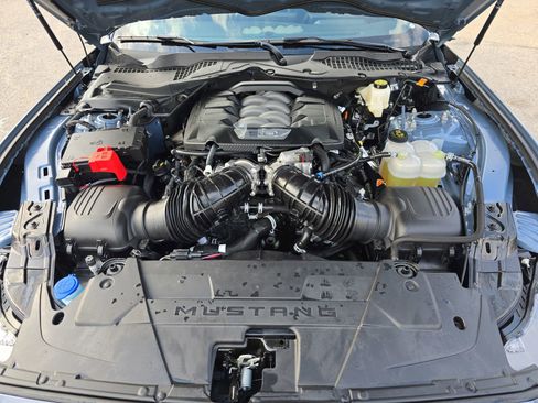 Used 2025 Ford Mustang GT image 32