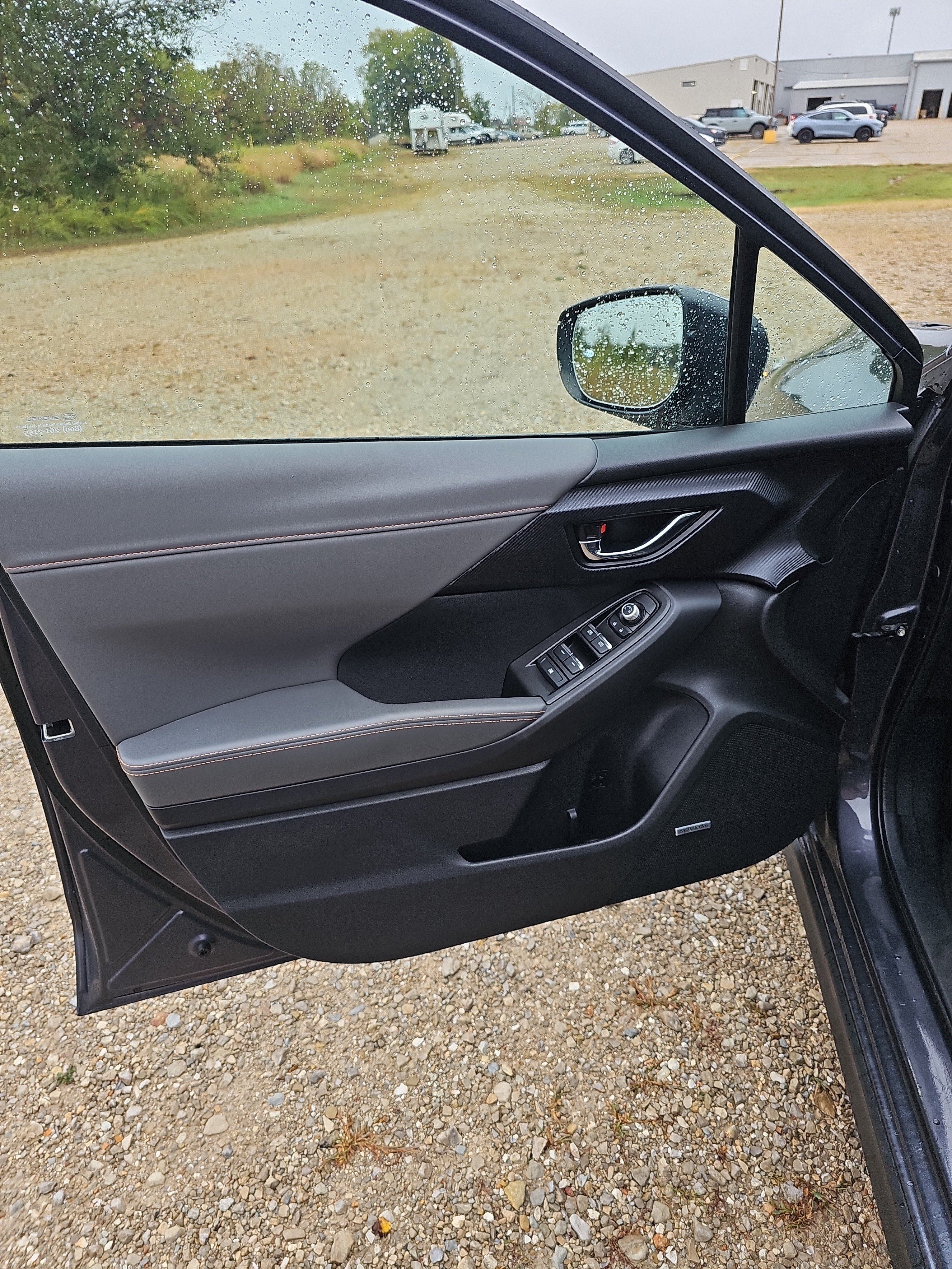 Used 2024 Subaru Crosstrek 2.5i Limited w/ Crosstrek Mirror Package AWD/4WD image 22