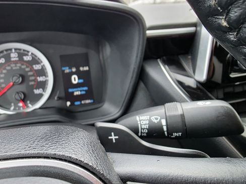 Used 2021 Toyota Corolla SE image 19