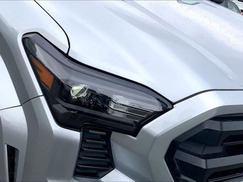New 2025 Toyota Tacoma SR5 AWD/4WD image 13