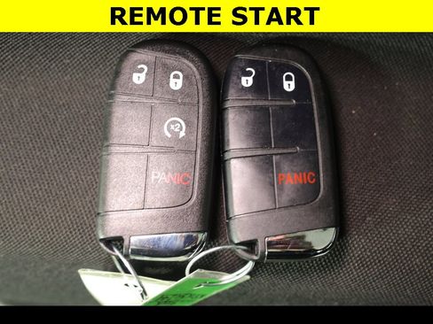 Used 2019 Jeep Renegade Latitude w/ Safety & Security Group II image 7