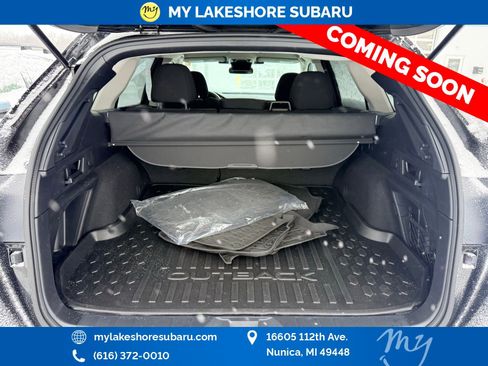 Used 2025 Subaru Outback Premium image 13