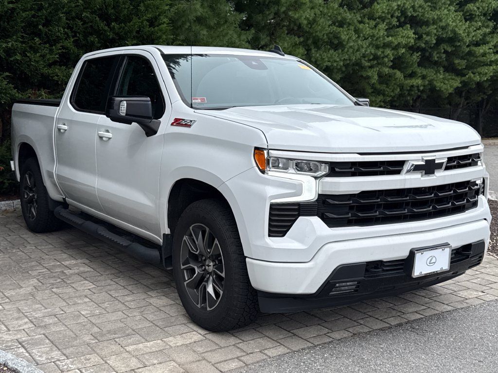 Used 2022 Chevrolet Silverado 1500 RST w/ All Star Edition Plus AWD/4WD image 3