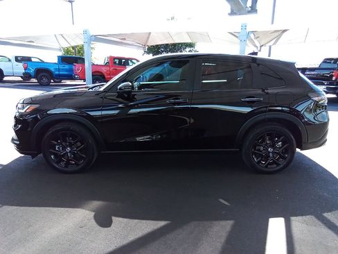 Certified 2024 Honda HR-V Sport image 4
