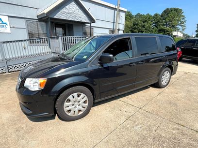 Used 2016 Dodge Grand Caravan SE w/ Quick Order Package 29E SE