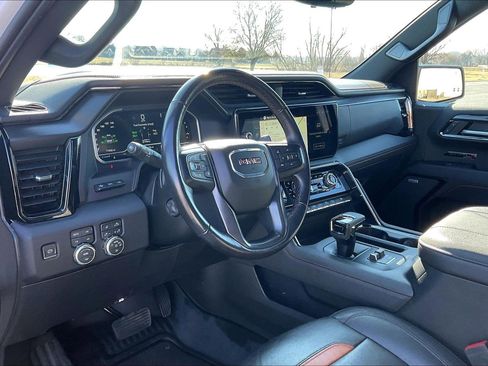 Used 2023 GMC Sierra 1500 AT4 w/ AT4 Premium Package image 15