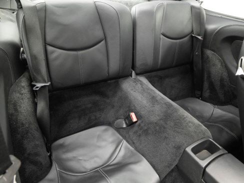 Used 2005 Porsche 911 Carrera S image 40