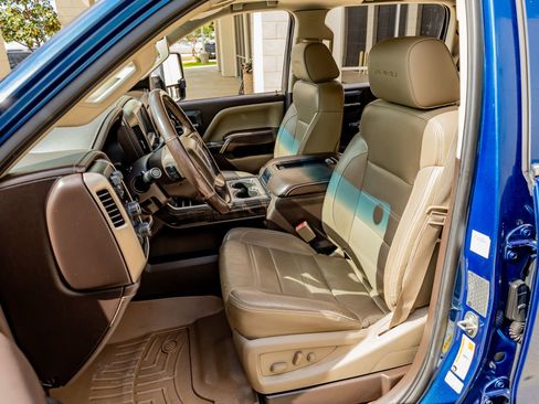 Used 2015 GMC Sierra 3500 Denali w/ Duramax Plus Package image 25