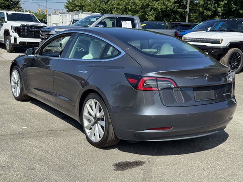 Used 2019 Tesla Model 3 Long Range AWD/4WD image 5