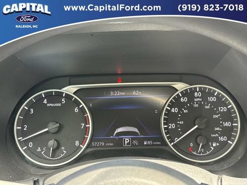 Used 2024 Nissan Sentra SV FWD image 24