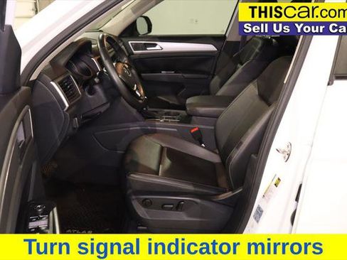 Used 2019 Volkswagen Atlas SE w/ Towing Package image 17