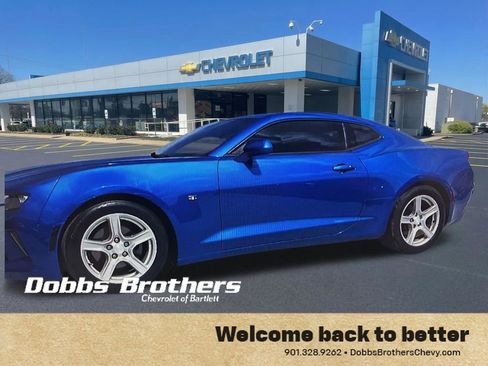 Used 2017 Chevrolet Camaro LT image 3