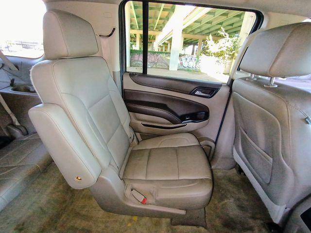 Used 2015 Chevrolet Suburban LT RWD image 60
