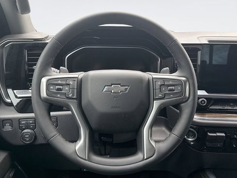 Used 2023 Chevrolet Silverado 1500 RST w/ Convenience Package II AWD/4WD image 12