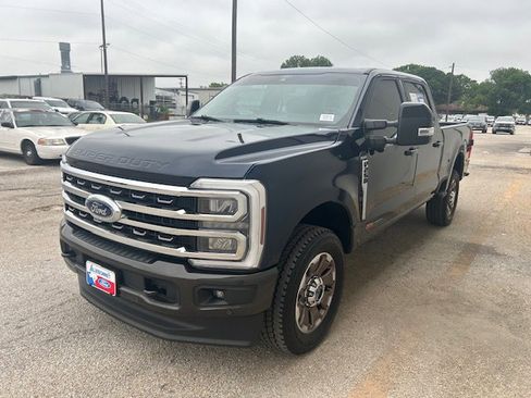 Used 2025 Ford F250 King Ranch AWD/4WD image 7