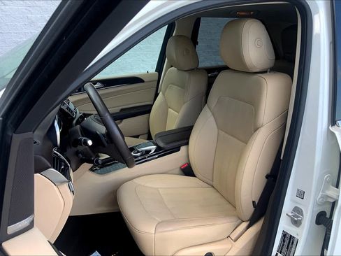 Used 2017 Mercedes-Benz GLE 350 image 8