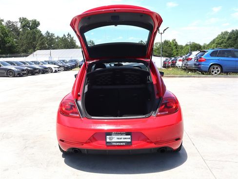 Used 2014 Volkswagen Beetle R-Line FWD image 35