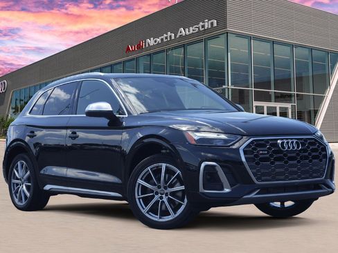 Certified 2022 Audi SQ5 Premium Plus w/ Premium Plus Package image 1