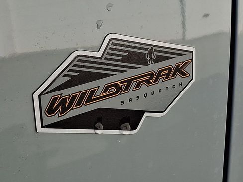 Used 2022 Ford Bronco Wildtrak image 20