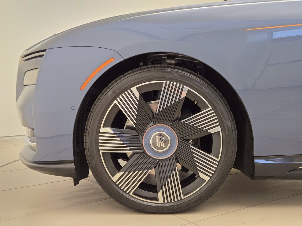 Certified 2024 Rolls-Royce Spectre w/ Spectre Launch Package AWD/4WD image 11