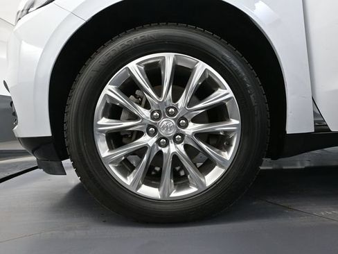 Used 2019 Buick Enclave Essence w/ Trailering Package, 5000 lbs. AWD/4WD image 16