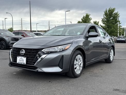 New 2025 Nissan Sentra S image 4