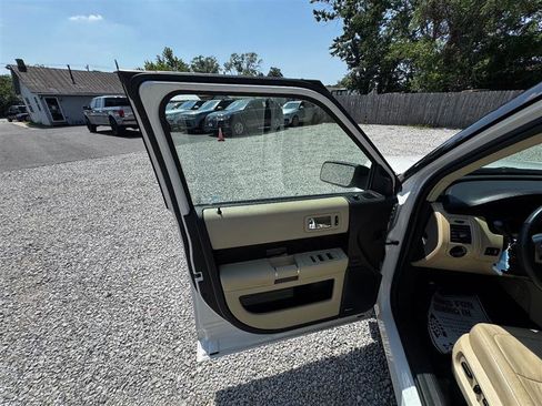Used 2014 Ford Flex SEL w/ Equipment Group 202A image 22