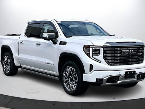 Used 2023 GMC Sierra 1500 Denali Ultimate image 2