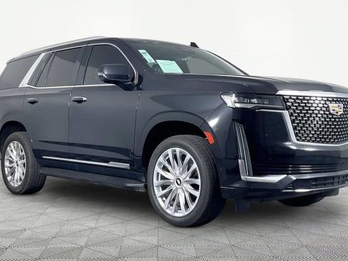 Used 2023 Cadillac Escalade Premium Luxury RWD image 2