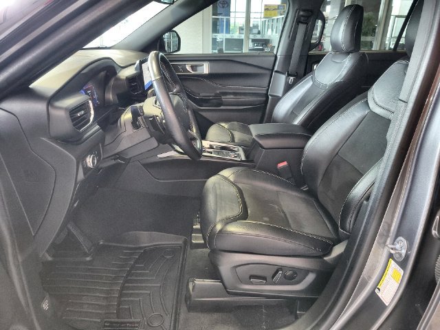 Used 2022 Ford Explorer ST AWD/4WD image 12