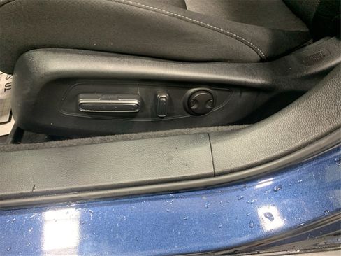 Used 2023 Honda Accord EX image 32